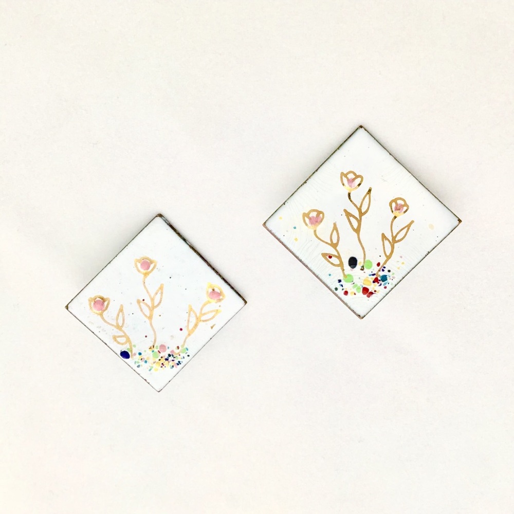 Vintage Hand Painted Enamel Floral Clips